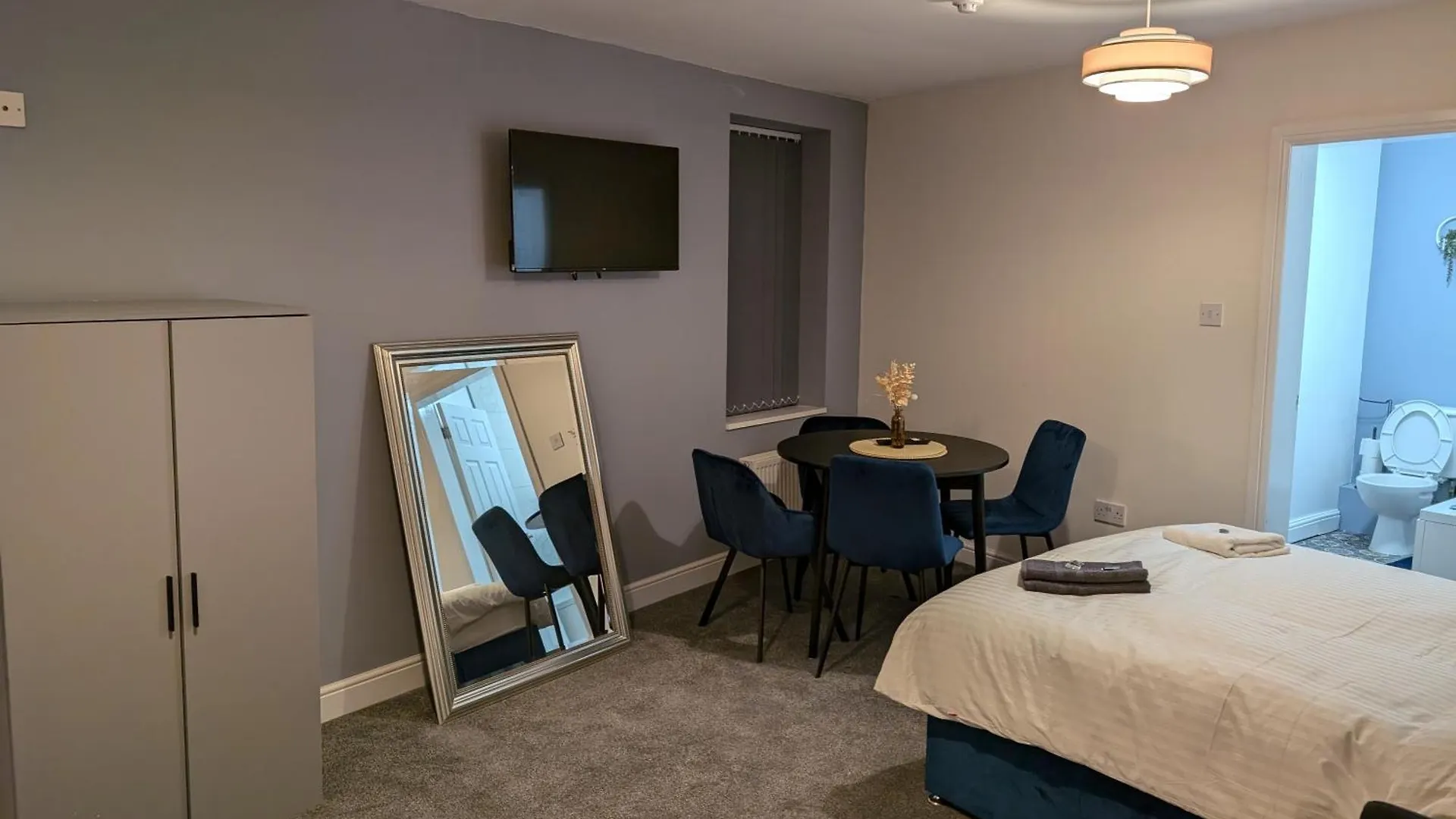 Blok 3 -Jacuzzi Suites, Apartment & Ensuite Rooms Blackpool Lägenhetshotell